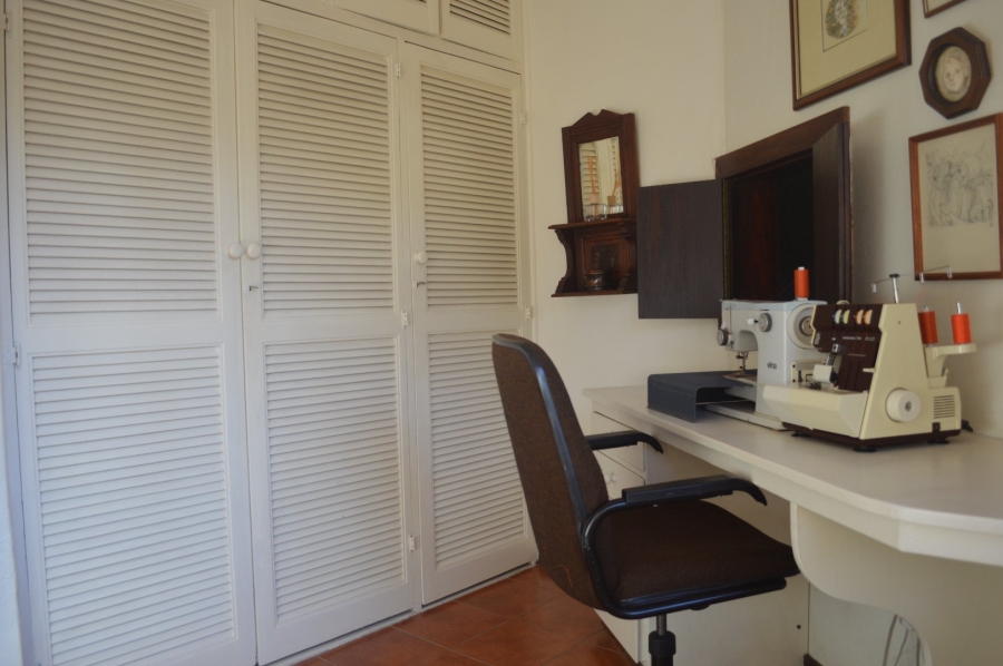 4 Bedroom Property for Sale in Irene Park North West